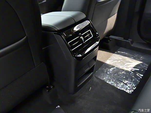 東風(fēng)風(fēng)行 風(fēng)行T5 EVO 2023款 狂飚版 1.5TD DCT鉑金款