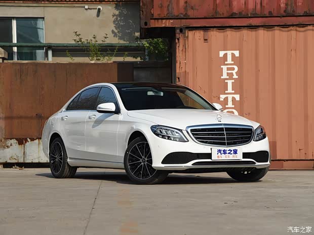 北京奔驰 奔驰C级 2019款 改款 C 260 L 4MATIC 北京奔驰 奔驰C级 2019款 改款 C 260 L 4MATIC