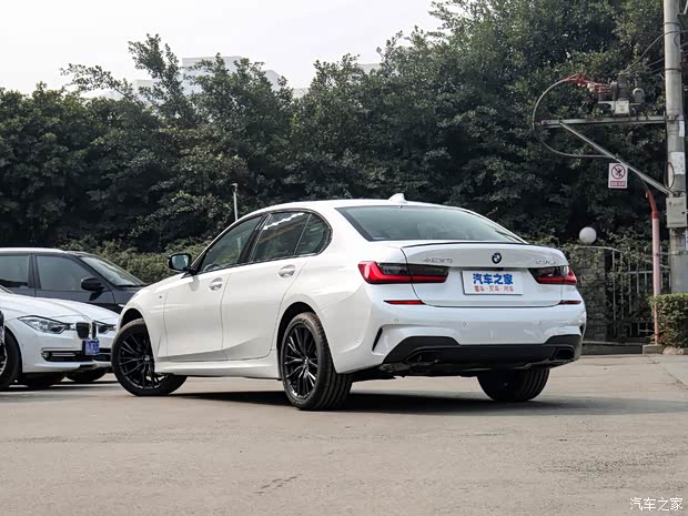 华晨宝马 宝马3系 2021款 改款 325Li M运动曜夜套装 华晨宝马 宝马3系 2021款 改款 325Li M运动曜夜套装