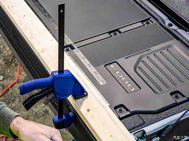 福特(進(jìn)口) 福特F-150 2020款 基本型