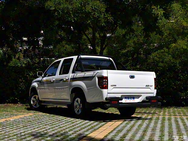 长安凯程 长安神骐F30 2020款 1.5L精英版国VI双排短轴DAM15KL