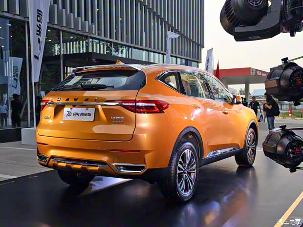 长城汽车 哈弗F7 2019款 2.0T 四驱70周年限量版 长城汽车 哈弗F7 2019款 2.0T 四驱70周年限量版