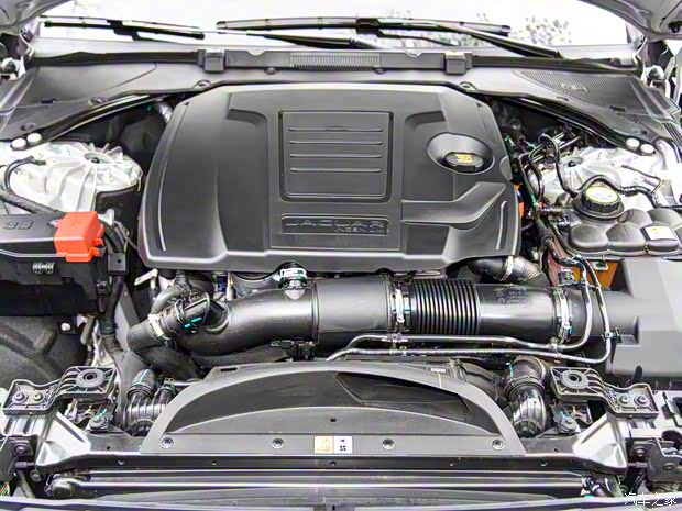 奇瑞捷豹路虎 捷豹XFL 2023款 XFL 2.0T P250 兩驅尊享豪華版