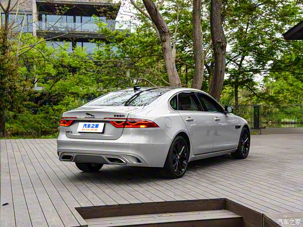 奇瑞捷豹路虎 捷豹XFL 2023款 XFL 2.0T P250 兩驅尊享豪華版