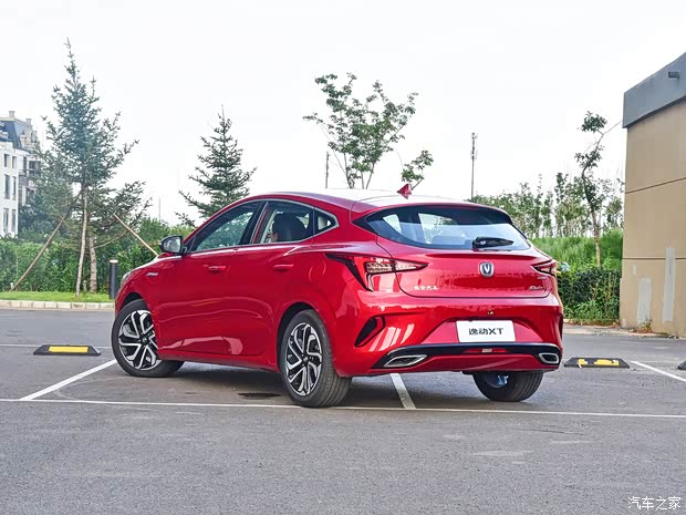 长安汽车 逸动 2018款 XT 1.6L GDI 自动风潮型