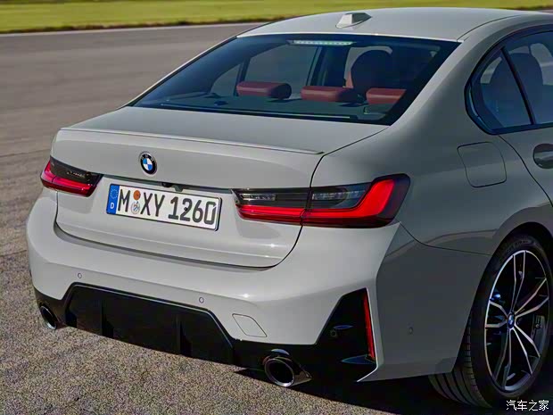寶馬(進(jìn)口) 寶馬3系(進(jìn)口) 2023款 330i M Sport 歐洲版