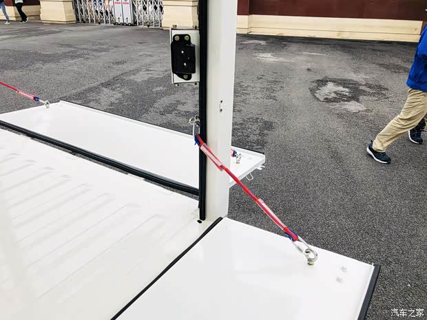 五菱工業(yè) 五菱榮光小卡翼開啟 2020款 1.5L單排翼開啟L3C