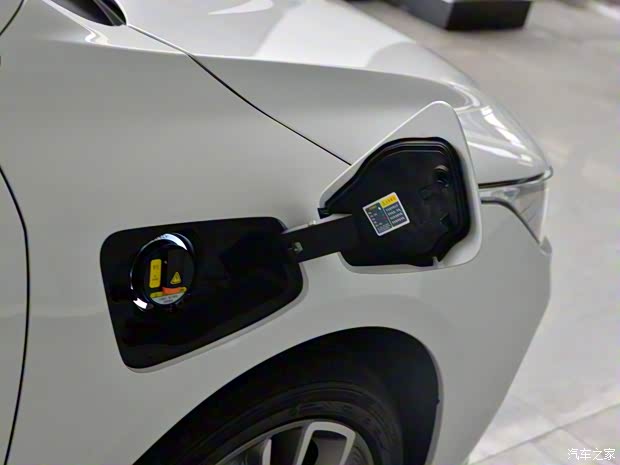 幾何汽車 幾何A 2019款 高維標準續(xù)航立方版 幾何汽車 幾何A 2019款 高維標準續(xù)航立方版