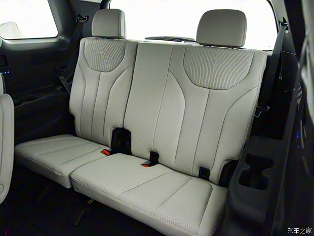 现代(进口) 帕里斯帝 2023款 3.5L 自动四驱Calligraphy 现代(进口) 帕里斯帝 2023款 3.5L 自动四驱Calligraphy