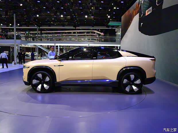 长安汽车 长安CD701 2022款 概念版 长安汽车 长安CD701 2022款 概念版