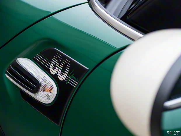 MINI MINI 2019款 60 Years Edition MINI MINI 2019款 60 Years Edition