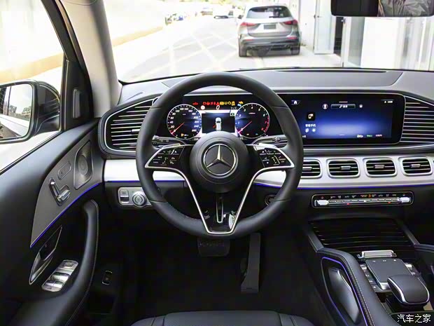 奔馳(進(jìn)口) 奔馳GLE 2024款 GLE 450 4MATIC 動(dòng)感型