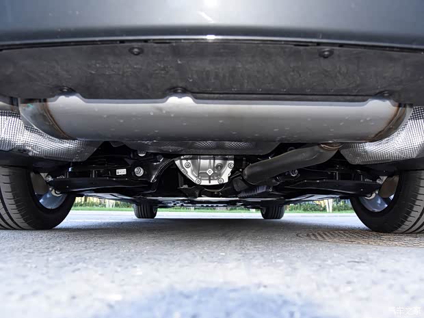 华晨宝马 宝马3系 2020款 325i M运动套装