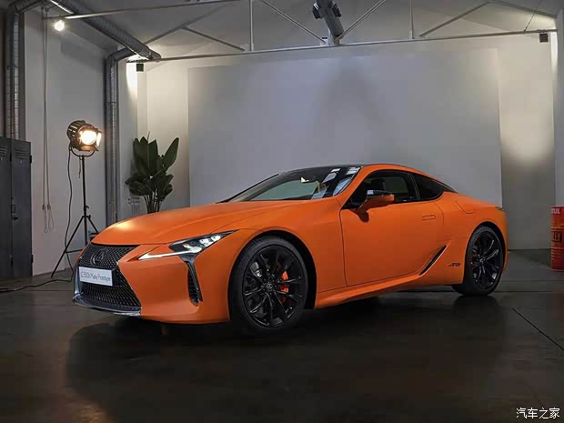 雷克萨斯 雷克萨斯LC 2019款 500h Matte Prototype Concept