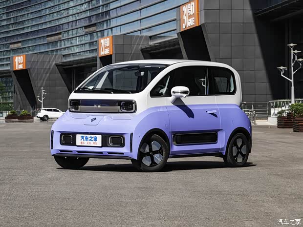 上汽通用五菱 宝骏KiWi EV 2023款 大疆版 磷酸铁锂 上汽通用五菱 宝骏KiWi EV 2023款 大疆版 磷酸铁锂