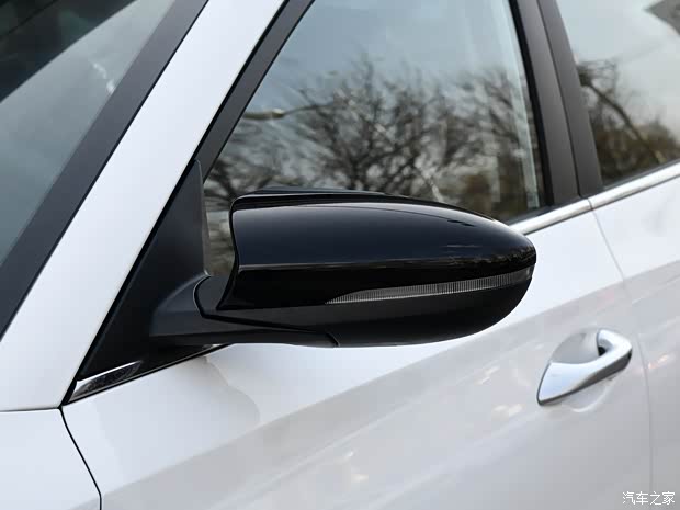 北京现代 菲斯塔新能源 2019款 基本型