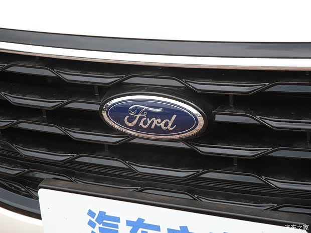 长安福特 锐际 2024款 EcoBoost 245 两驱耀享款 长安福特 锐际 2024款 EcoBoost 245 两驱耀享款