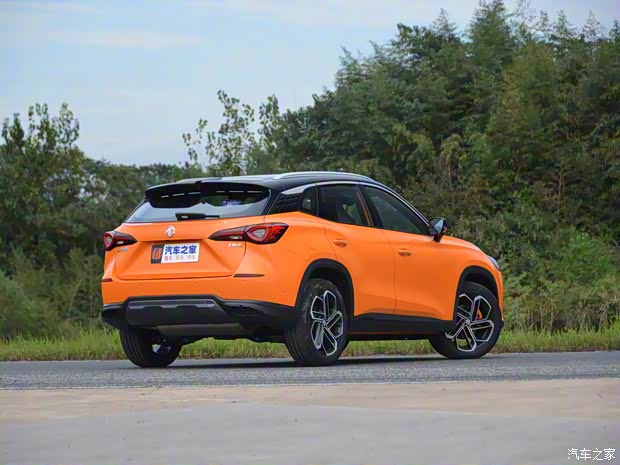 上汽集團 MG ONE 2022款 α-數(shù)智運動系列 1.5T 進階版 上汽集團 MG ONE 2022款 α-數(shù)智運動系列 1.5T 進階版