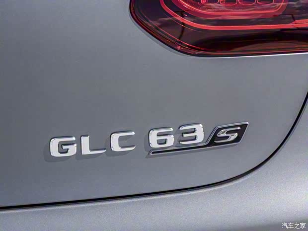 梅赛德斯-AMG 奔驰GLC AMG 2019款 AMG GLC 63 S 4MATIC+ 轿跑SUV