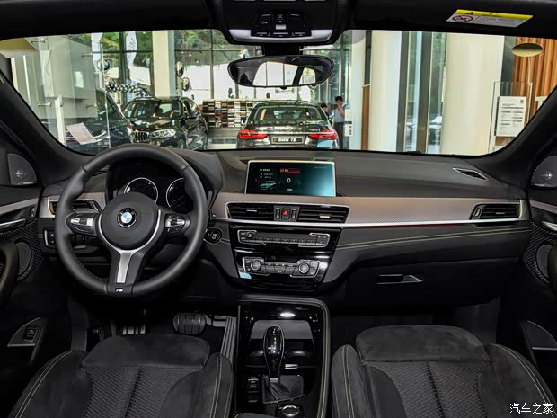 宝马(进口) 宝马X2 2018款 sDrive25i 宝马(进口) 宝马X2 2018款 sDrive25i