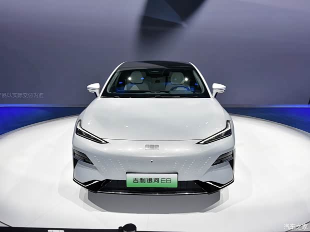 吉利汽车 银河E8 2023款 基本型
