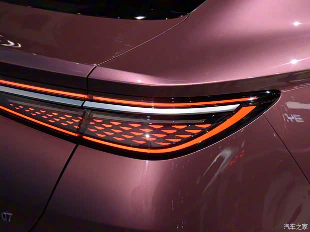 比亞迪 驅(qū)逐艦07 2023款 DM-i 1.5Ti 基本型