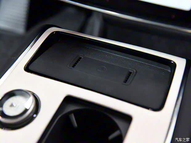 沃爾沃(進(jìn)口) 沃爾沃EX90 2023款 基本型