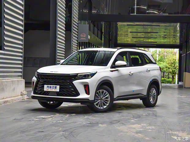 東風(fēng)小康 風(fēng)光580 2022款 1.5T 自動(dòng)豪華型