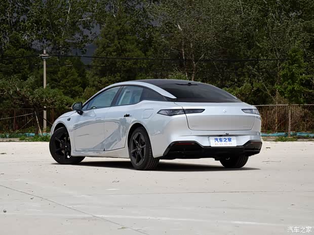 埃安 昊铂GT 2023款 560七翼版 埃安 昊铂GT 2023款 560七翼版