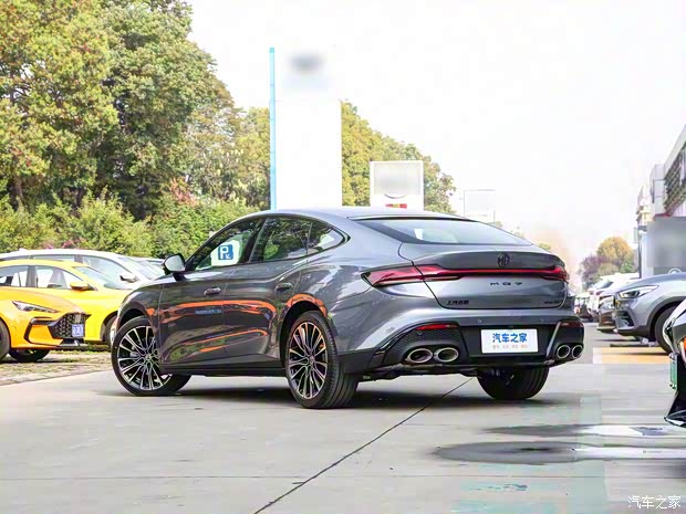 上汽集团 MG7 2023款 2.0T 自动猎美奢享版 上汽集团 MG7 2023款 2.0T 自动猎美奢享版