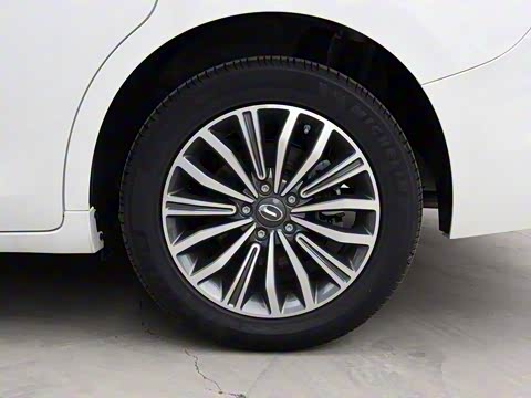 2019款 270T DCT尊贵版(六座)国VI 2019款 270T DCT尊贵版(六座)国VI