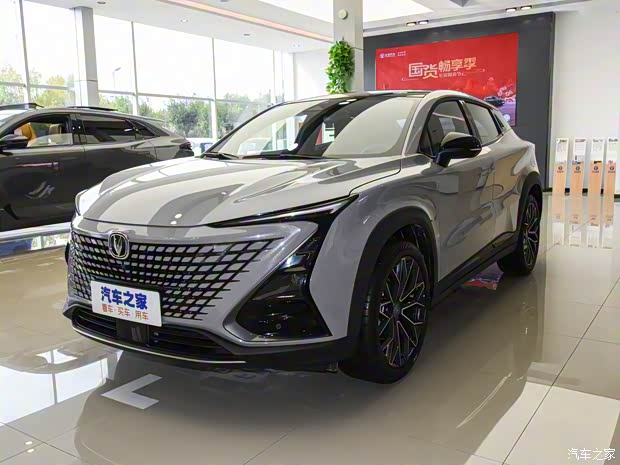 長安汽車 長安UNI-T 2022款 1.5T 尊貴型