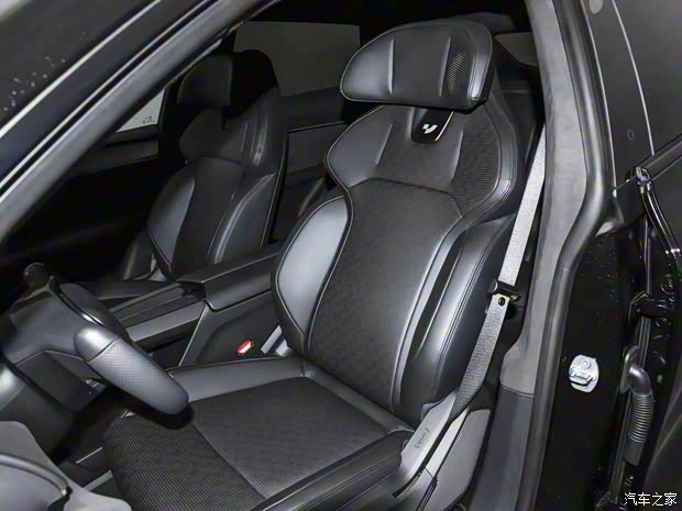 极越 极越01 2024款 Max 长续航 极越 极越01 2024款 Max 长续航