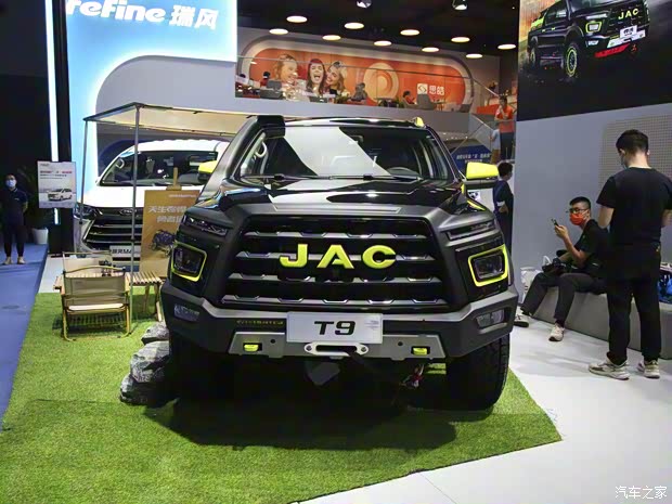 江淮汽车 悍途 2022款 2.0T绿魔版手动柴油四驱旗舰型标双HFC4DB2-2E