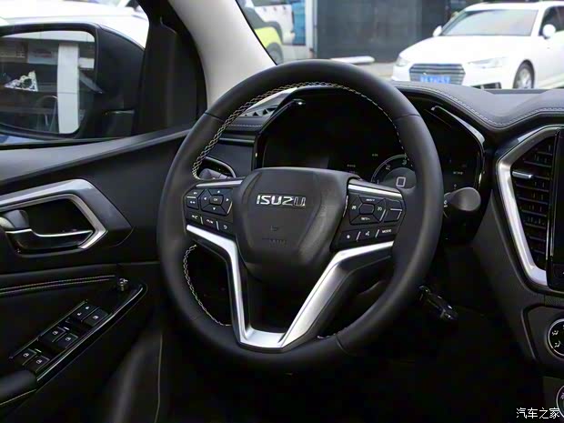 江西五十鈴 鈴?fù)?2023款 2.5T手動四驅(qū)柴油長軸版