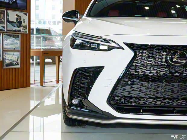 雷克萨斯 雷克萨斯NX 2022款 350h AWD