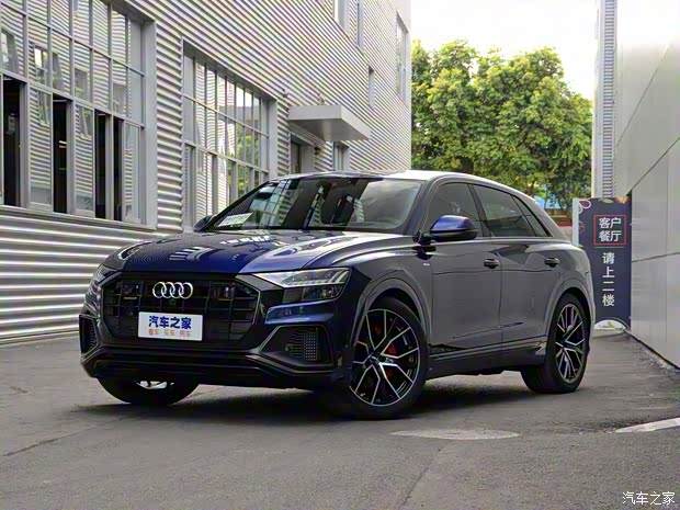 奥迪(进口) 奥迪Q8 2019款 55 TFSI 尊享动感型