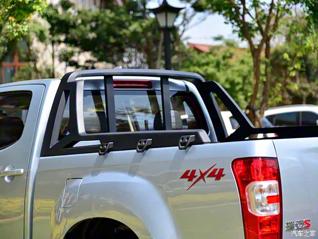 江西五十鈴 瑞邁 2019款 瑞邁S 2.5T四驅(qū)柴油超豪華款加長版JE4D25Q5A