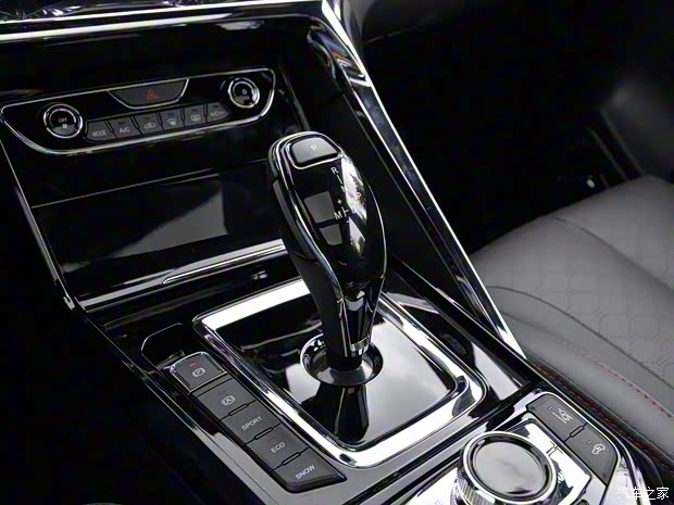 海马汽车 海马8S 2019款 1.6T 自动炫版 海马汽车 海马8S 2019款 1.6T 自动炫版