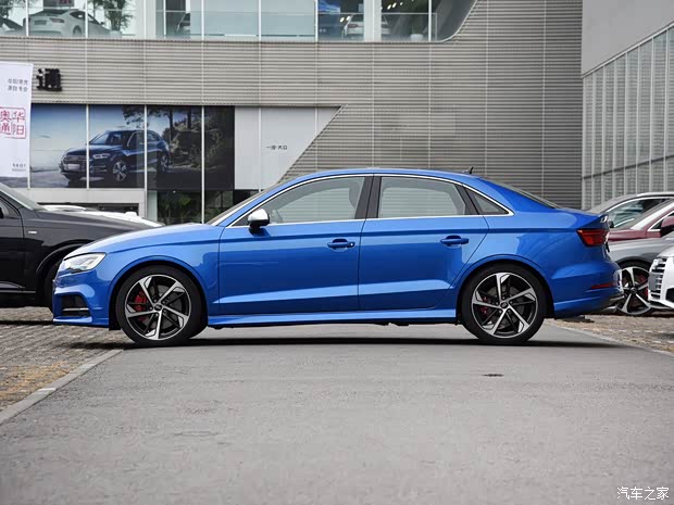 奥迪(进口) 奥迪S3 2019款 S3 2.0T Limousine
