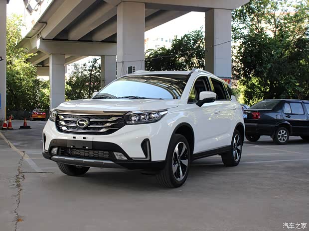 廣汽乘用車 傳祺GS4 2018款 235T 自動四驅(qū)豪華智聯(lián)百萬紀念版