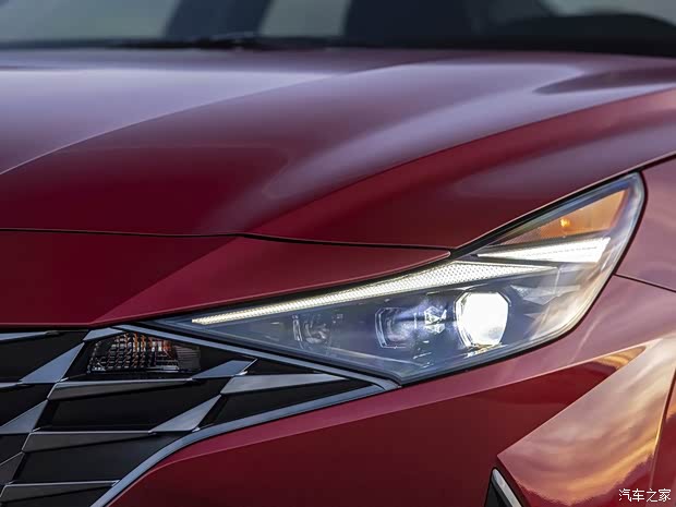 現(xiàn)代(進(jìn)口) 伊蘭特(海外) 2021款 基本型