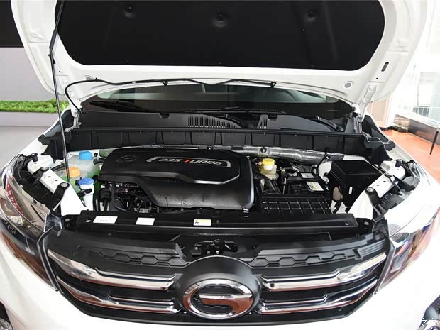广汽乘用车 传祺GS3 2019款 235T 自动精英版