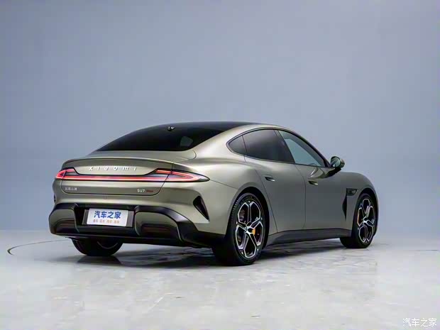 小米汽車 小米SU7 2024款 800km 四驅(qū)Max版