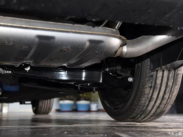 一汽红旗 红旗H5 2019款 30TD 智联御动版