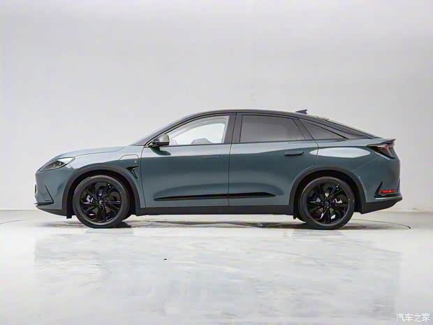 北汽新能源 极狐 阿尔法S(ARCFOX αS) 2023款 森林版 北汽新能源 极狐 阿尔法S(ARCFOX αS) 2023款 森林版