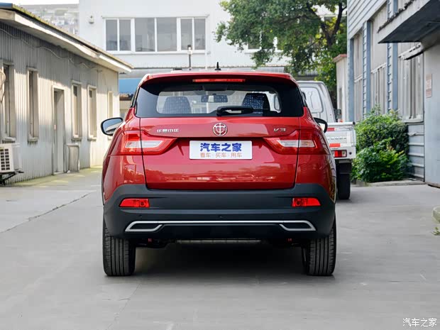 华晨中华 中华V3 2019款 1.6L 手动经典型 华晨中华 中华V3 2019款 1.6L 手动经典型