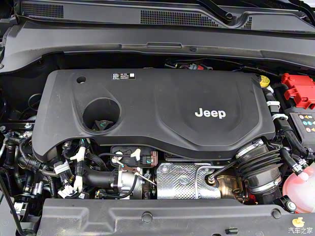 广汽菲克Jeep 指南者 2019款 1.3T 四驱基本型 广汽菲克Jeep 指南者 2019款 1.3T 四驱基本型