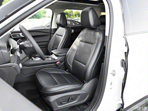 長(zhǎng)安福特 探險(xiǎn)者 2023款 EcoBoost 285 四驅(qū)風(fēng)尚plus版 6座