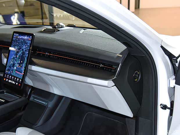 Polestar Polestar 3 2024款 雙電機(jī)高性能版